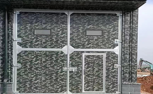 灵武工业平开门