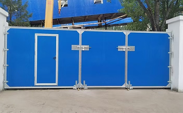 灵武工业平开门