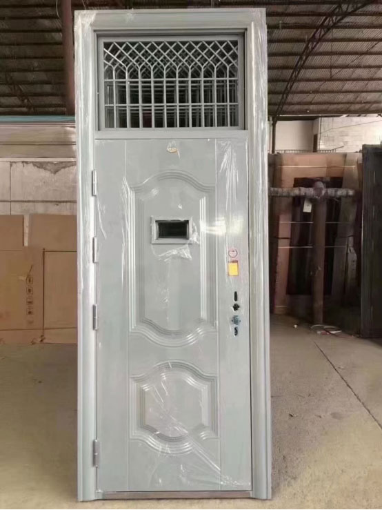 灵武学校教室门